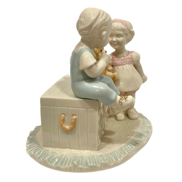 LENOX Constant Companions Boy & Girl Ceramic Figurine EUC - Picture 3 of 13